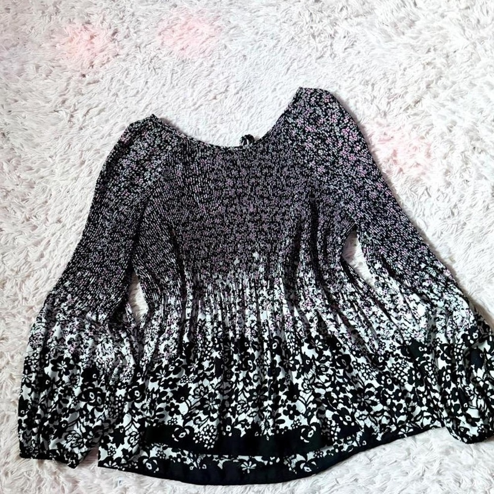 Pleated Floral Whimsical Cottage Textured Puff Sleeve Top Womens M Whimsygoth